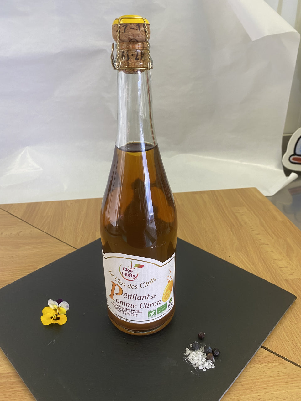 Jus de pomme pétillant Bio du Clos des Citots